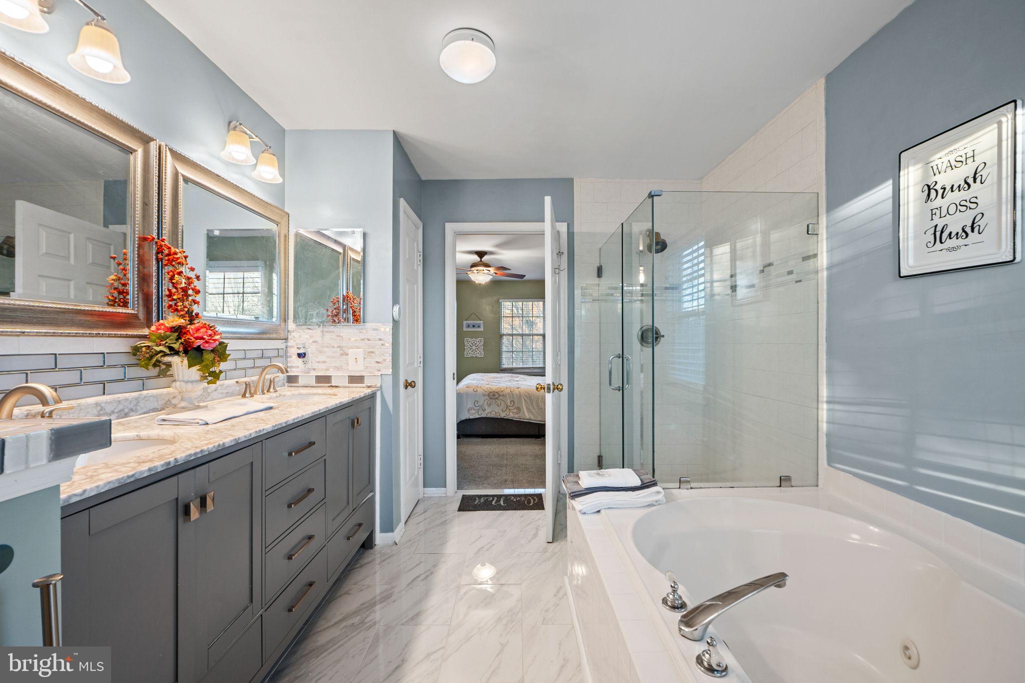 BLOOMS CROSSING - Residential