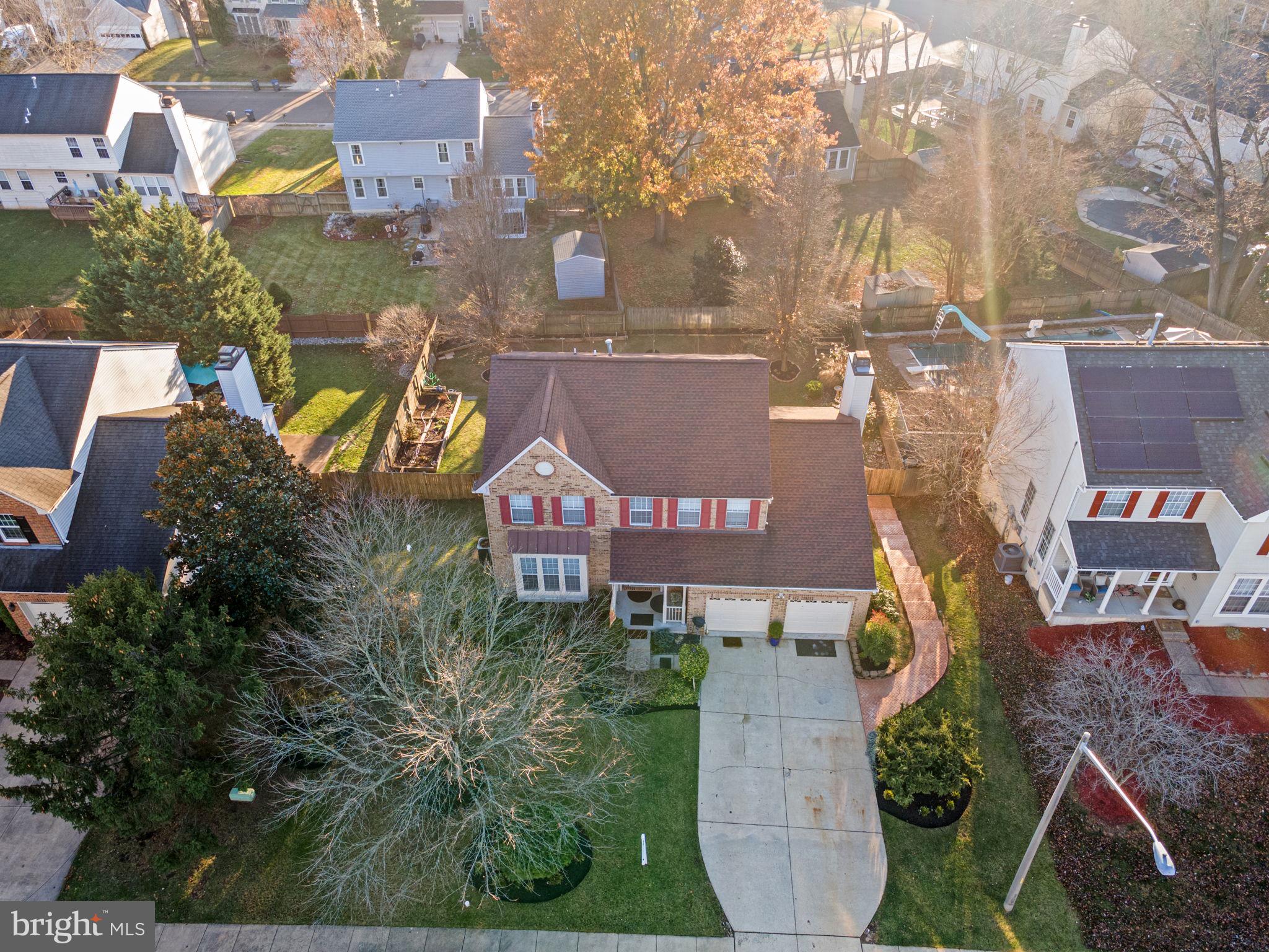 BLOOMS CROSSING - Residential