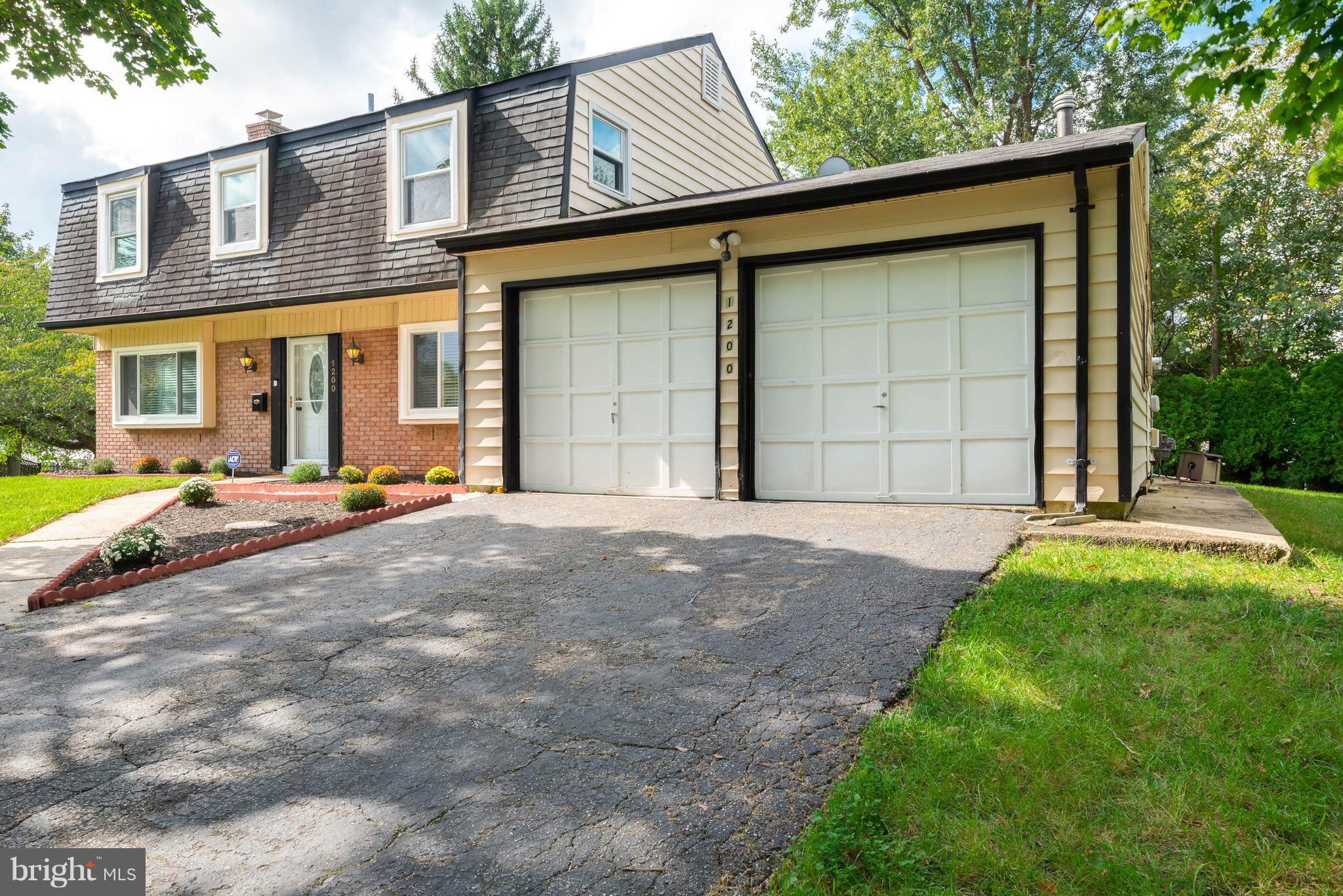 POINTER RIDGE - Residential