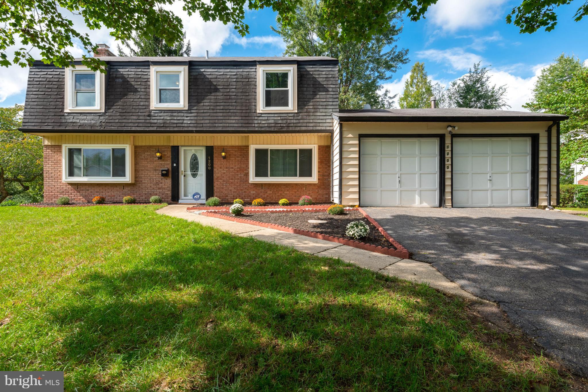 POINTER RIDGE - Residential