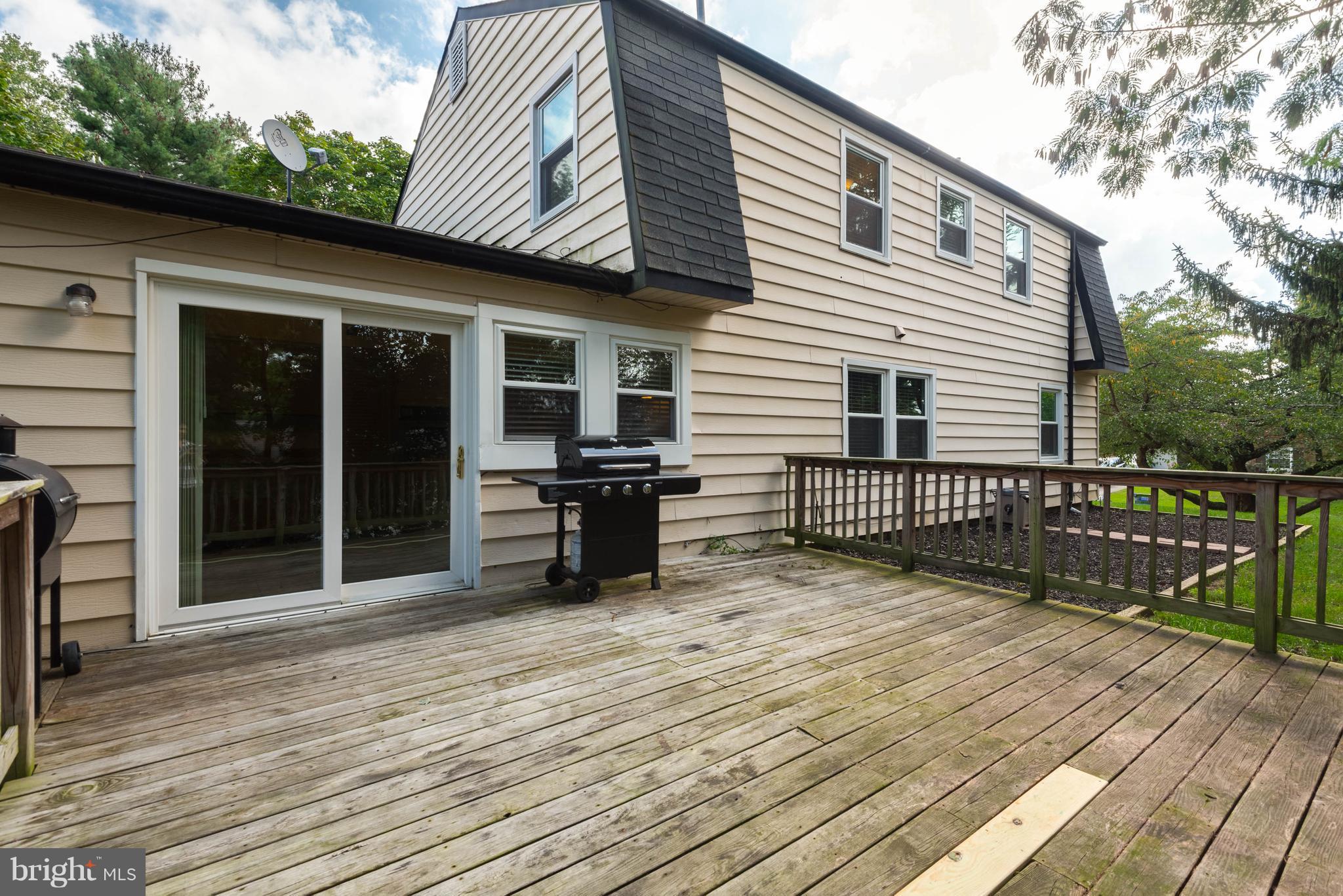 POINTER RIDGE - Residential