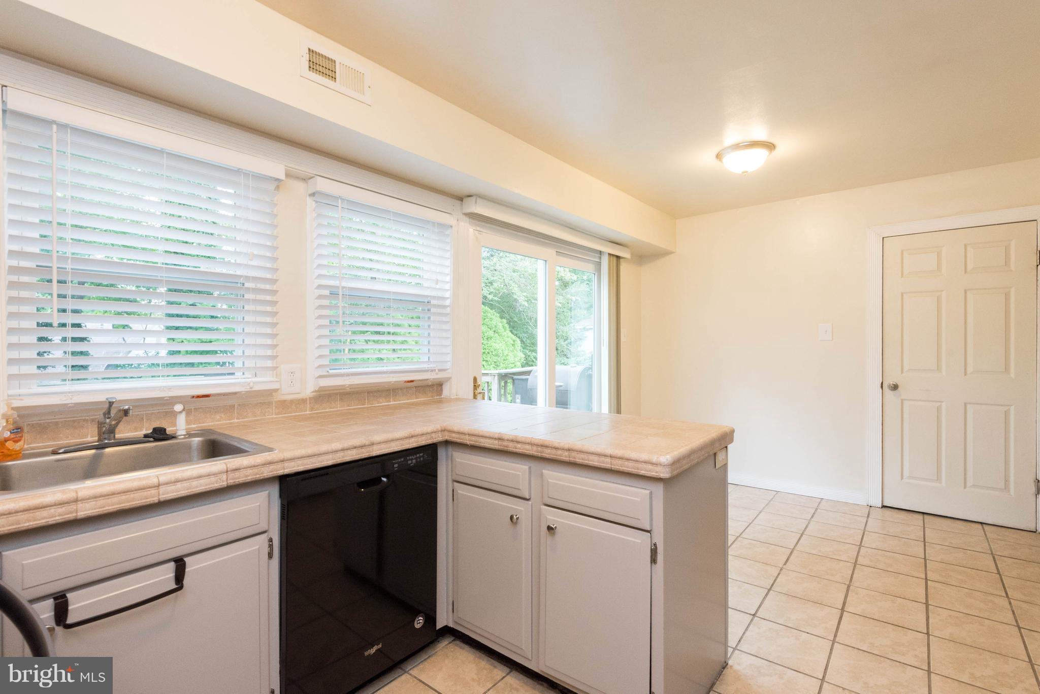 POINTER RIDGE - Residential