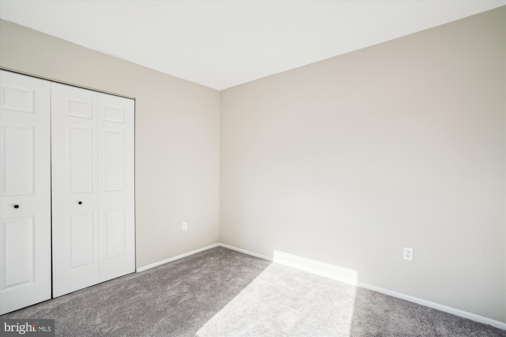 CLARYS FOREST - Residential Lease