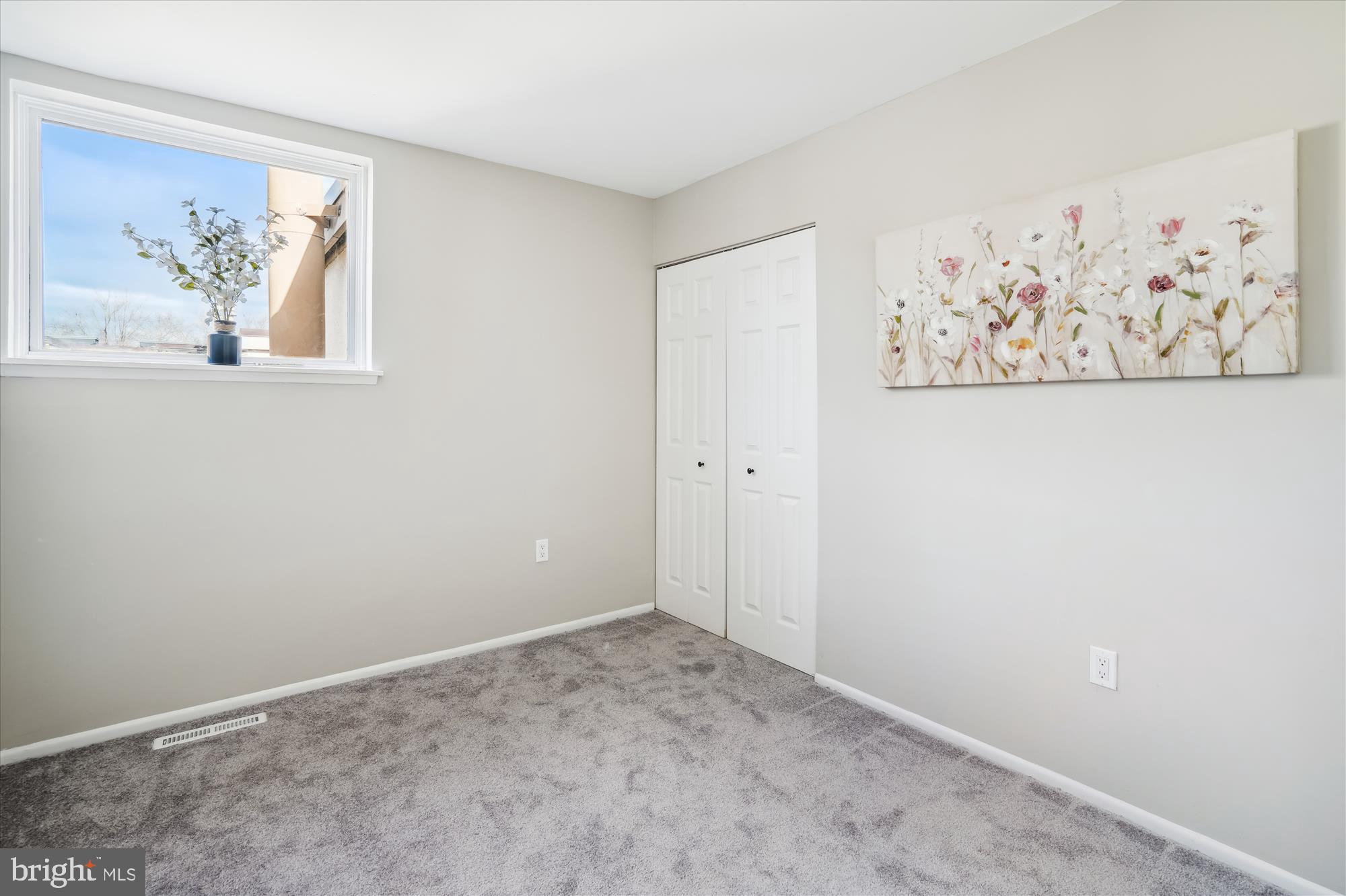 CLARYS FOREST - Residential Lease