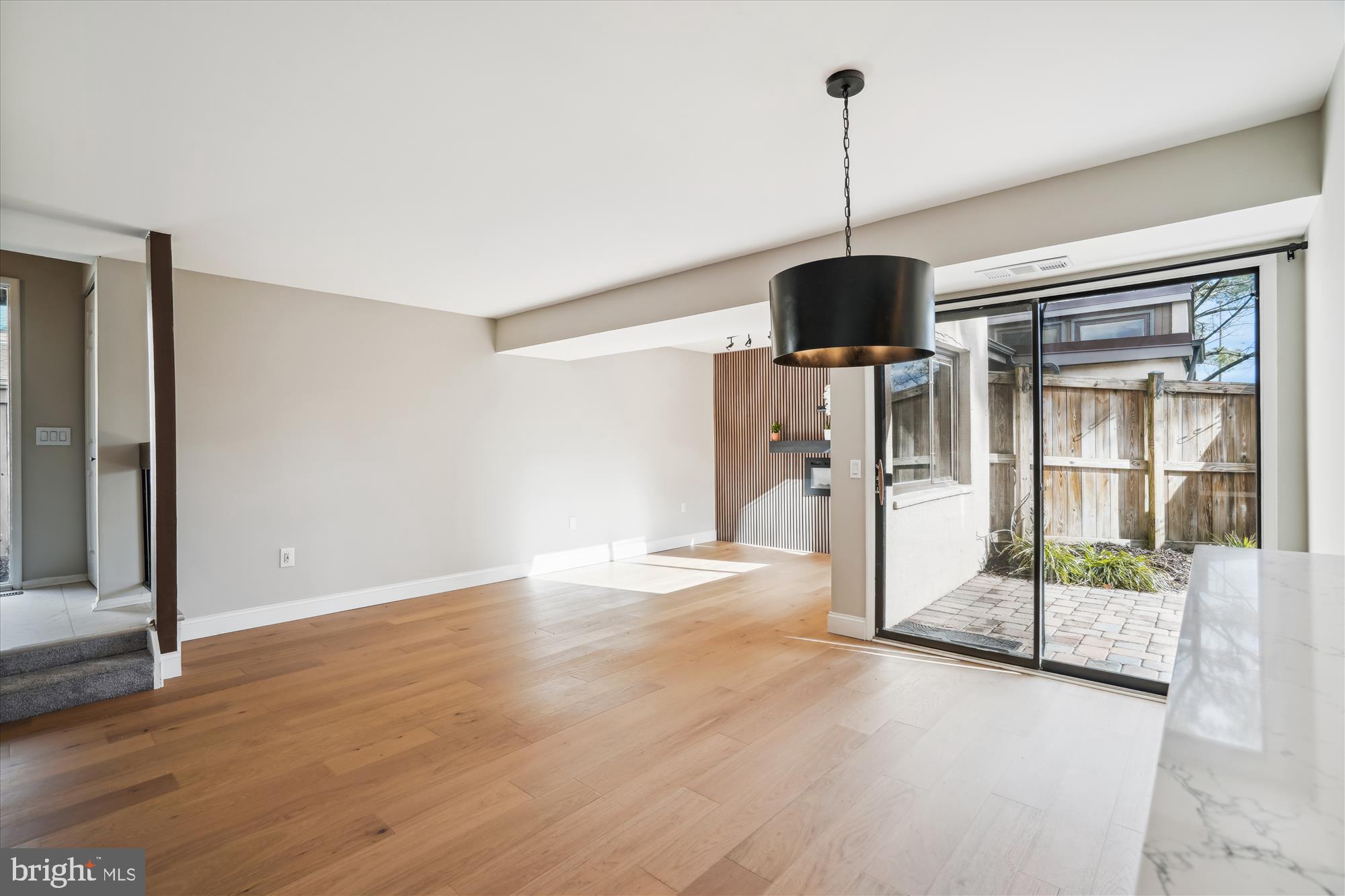 CLARYS FOREST - Residential Lease