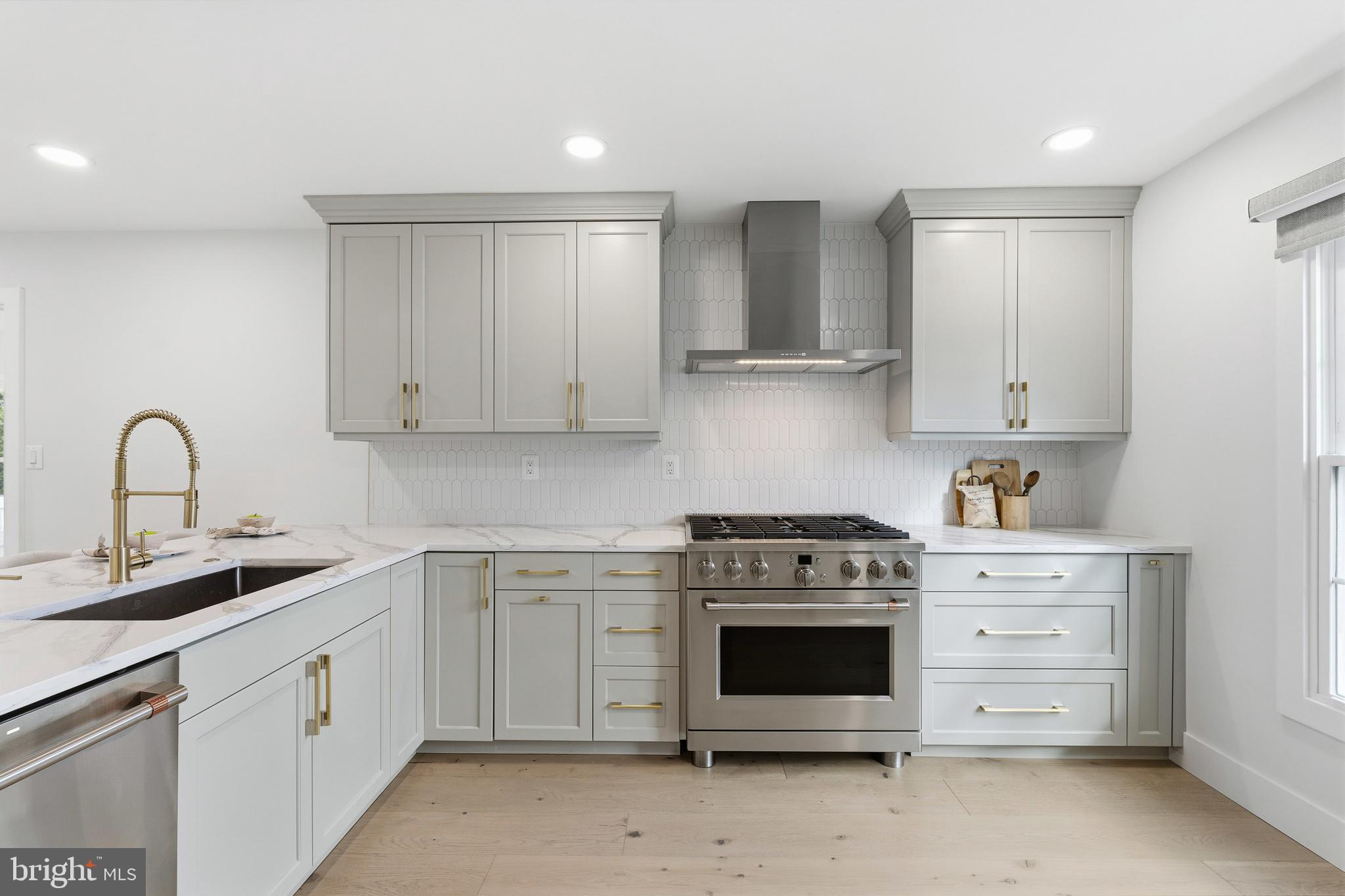 FAIRIDGE - Residential