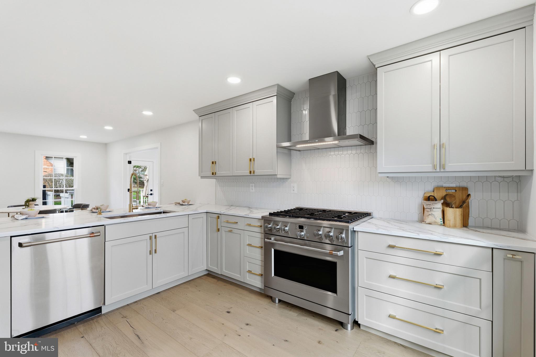 FAIRIDGE - Residential