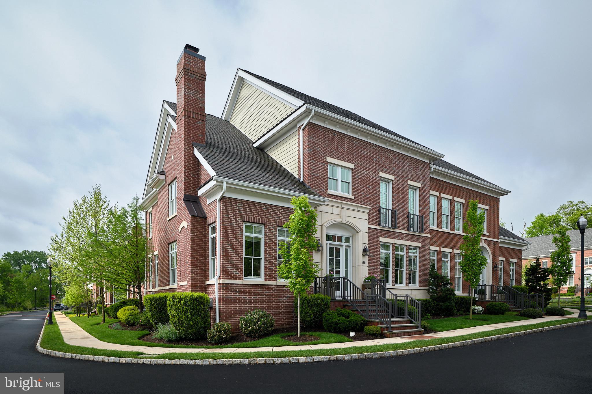 RABBIT RUN CREEK - Residential