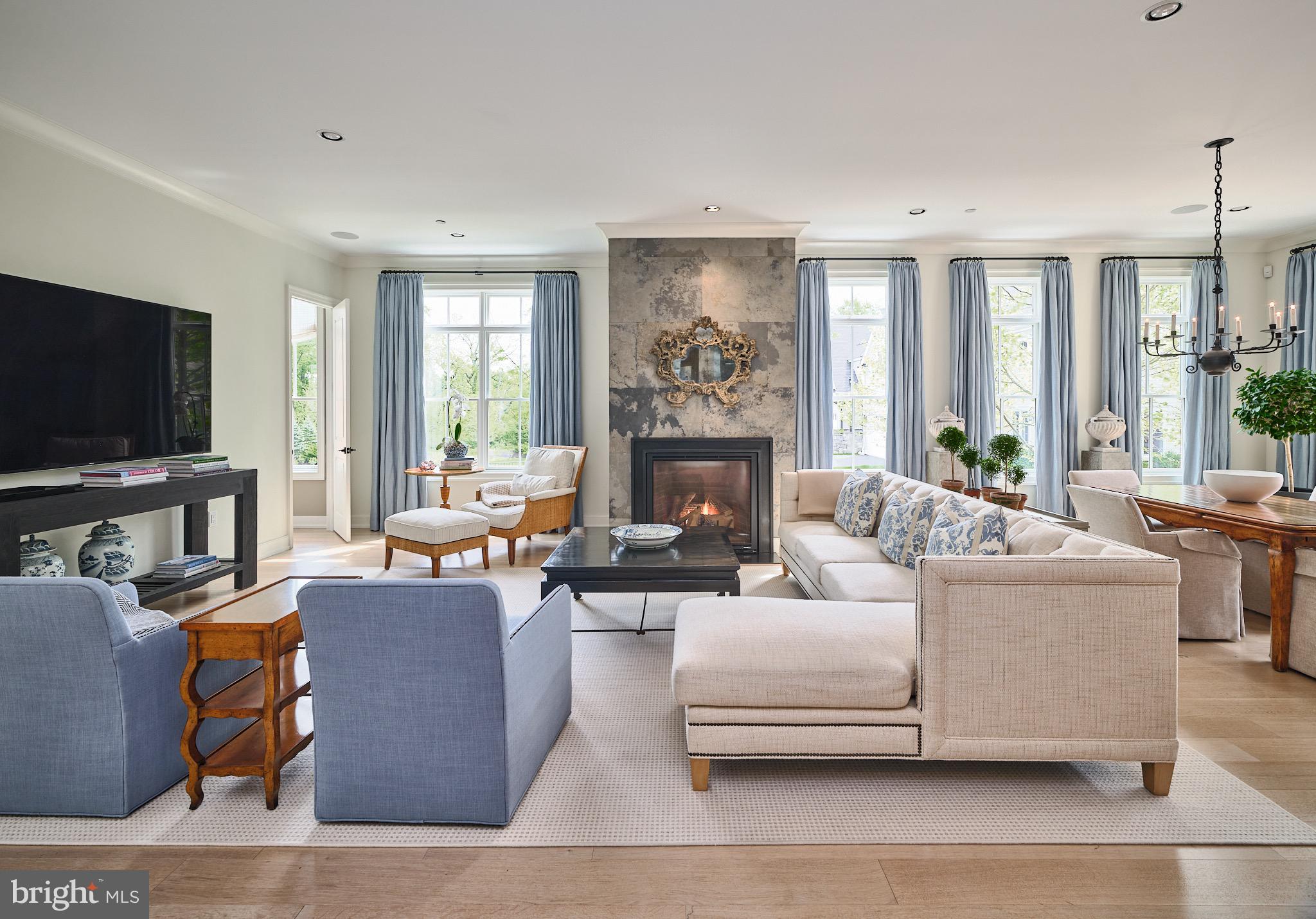 RABBIT RUN CREEK - Residential