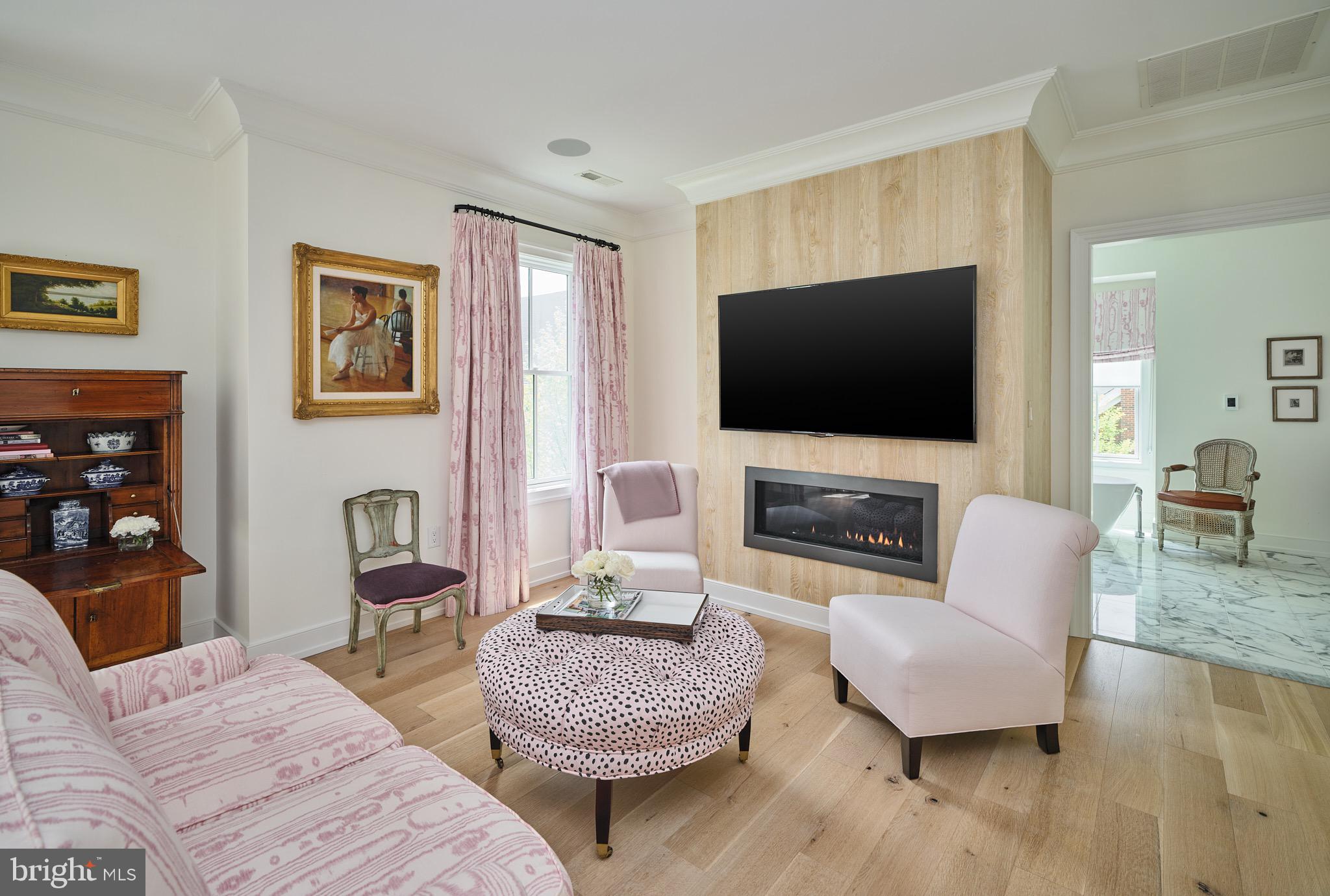 RABBIT RUN CREEK - Residential