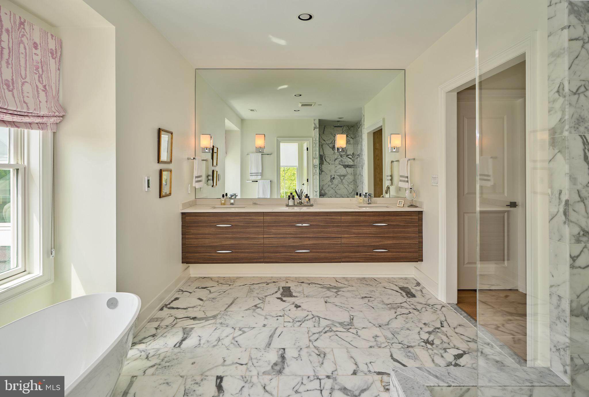 RABBIT RUN CREEK - Residential