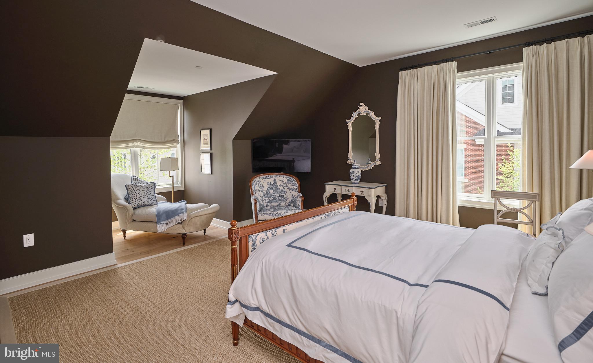 RABBIT RUN CREEK - Residential