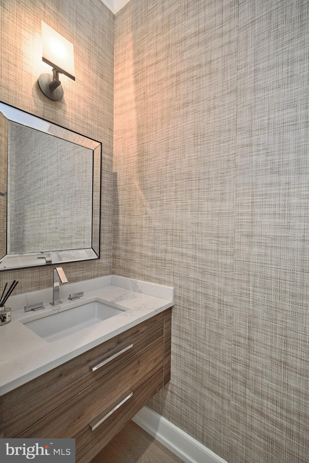 RABBIT RUN CREEK - Residential