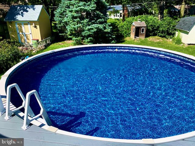 HILLTOP ESTATES - Residential