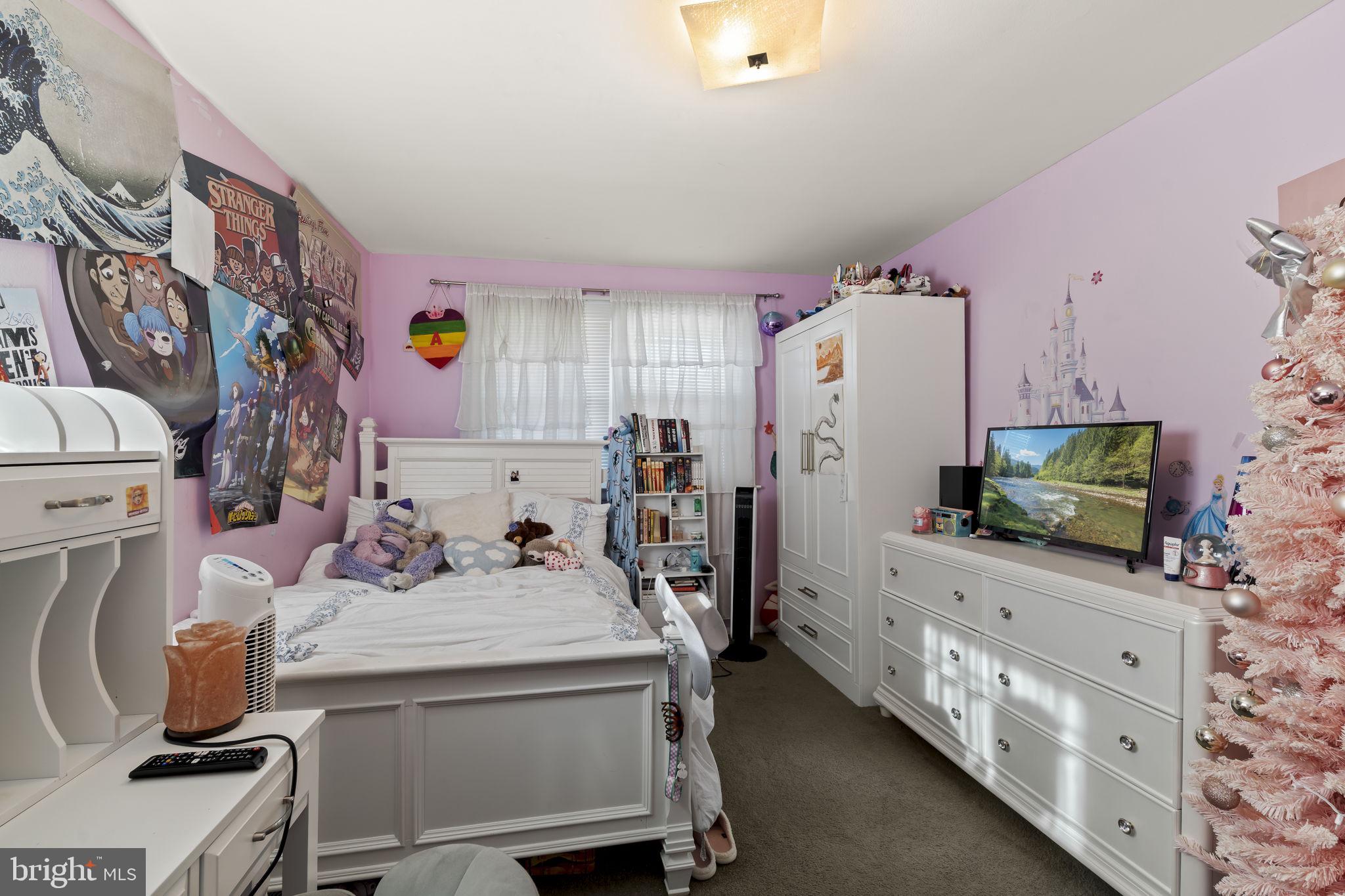 HILLTOP ESTATES - Residential