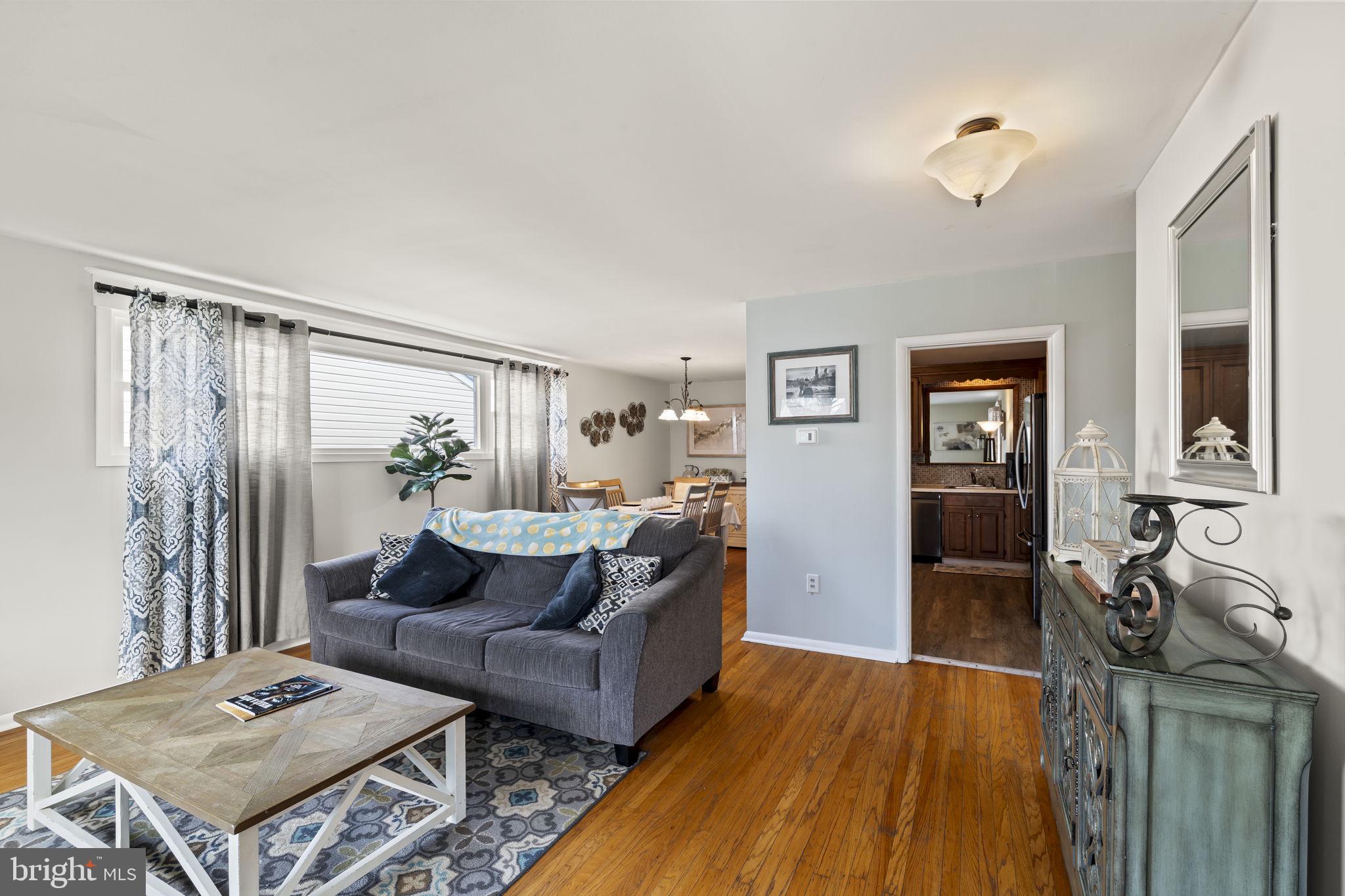 HILLTOP ESTATES - Residential