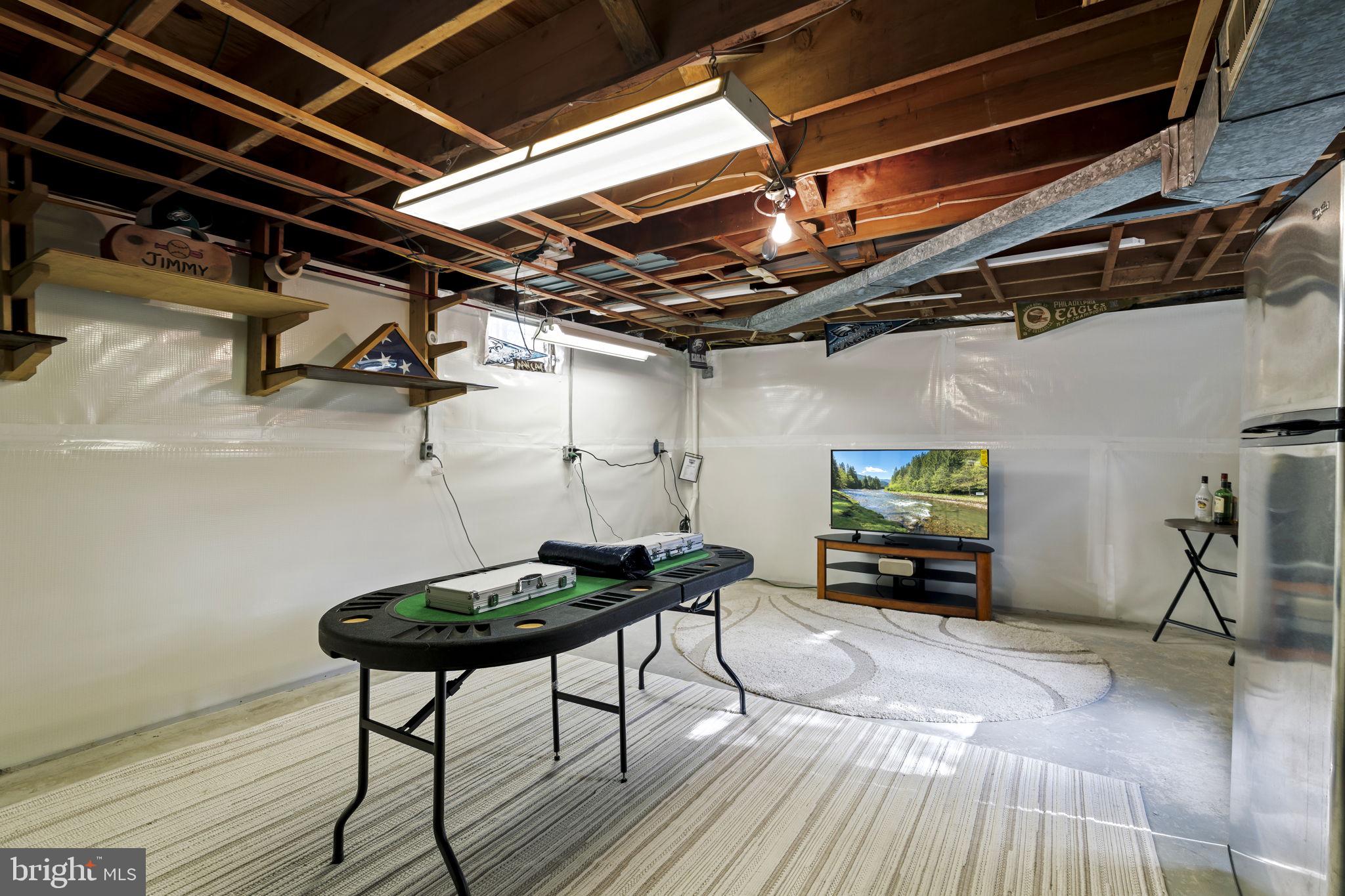 HILLTOP ESTATES - Residential