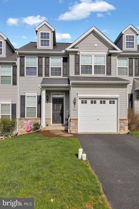 Photo of 503 Heather Way, MORGANTOWN, PA 19543 (MLS # PABK2070012)