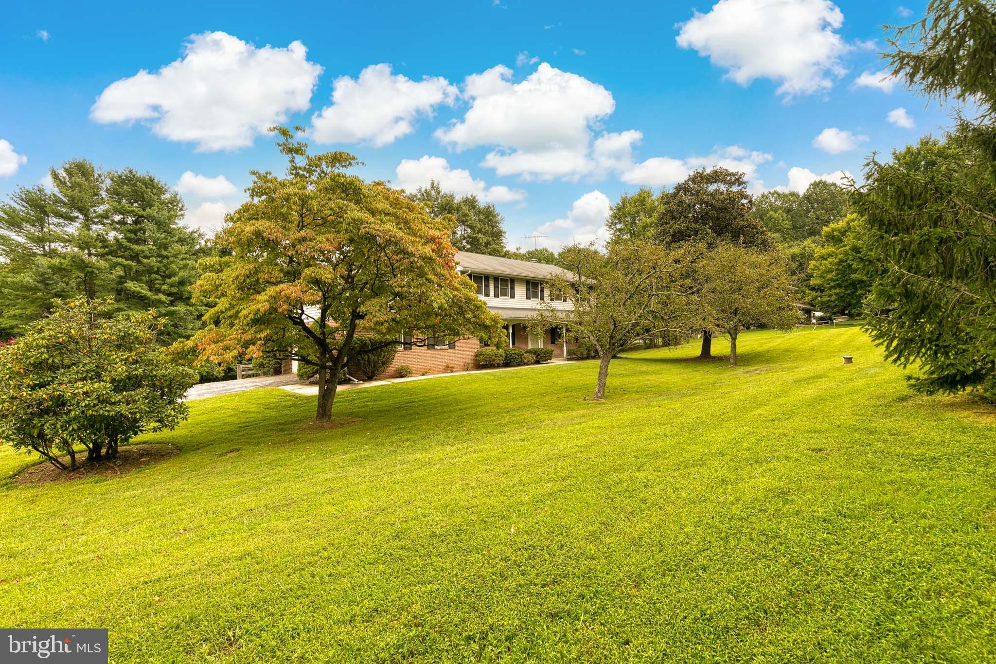 FOX WOODS - Residential