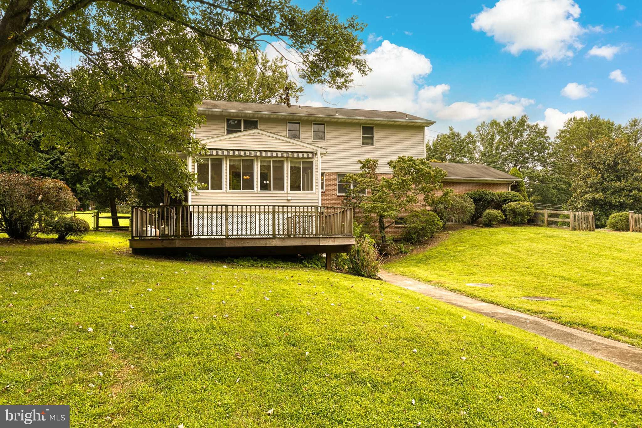 FOX WOODS - Residential