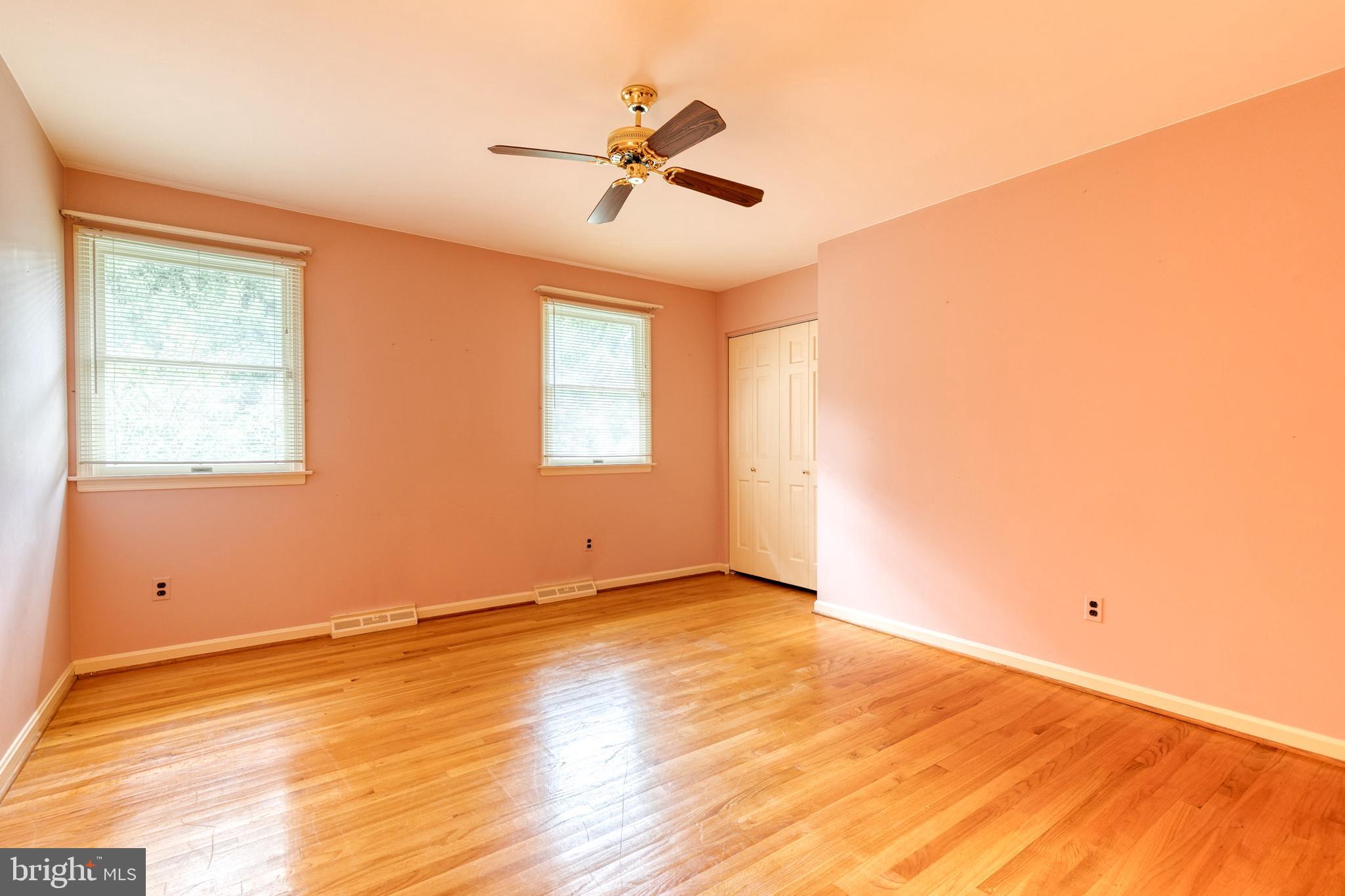 FOX WOODS - Residential