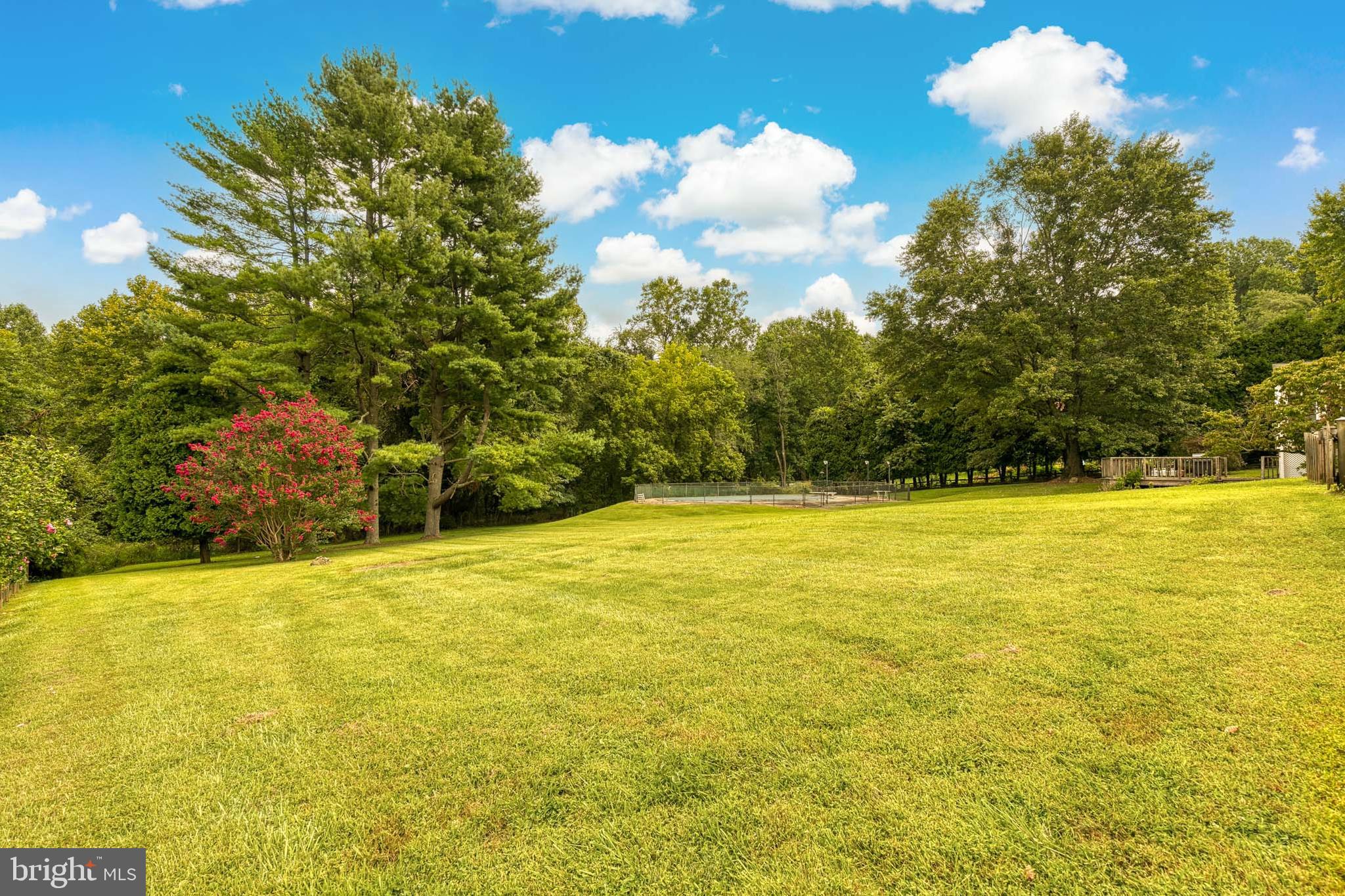 FOX WOODS - Residential