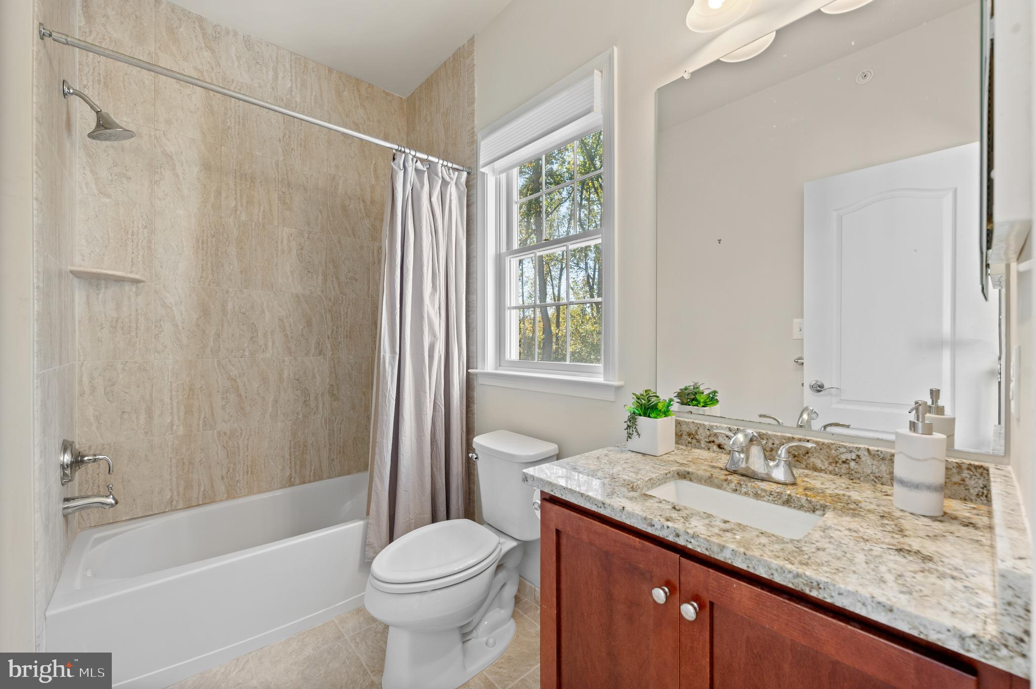 LISETER - Residential