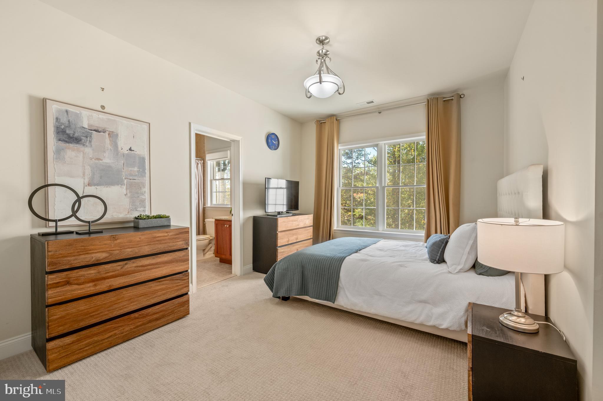 LISETER - Residential