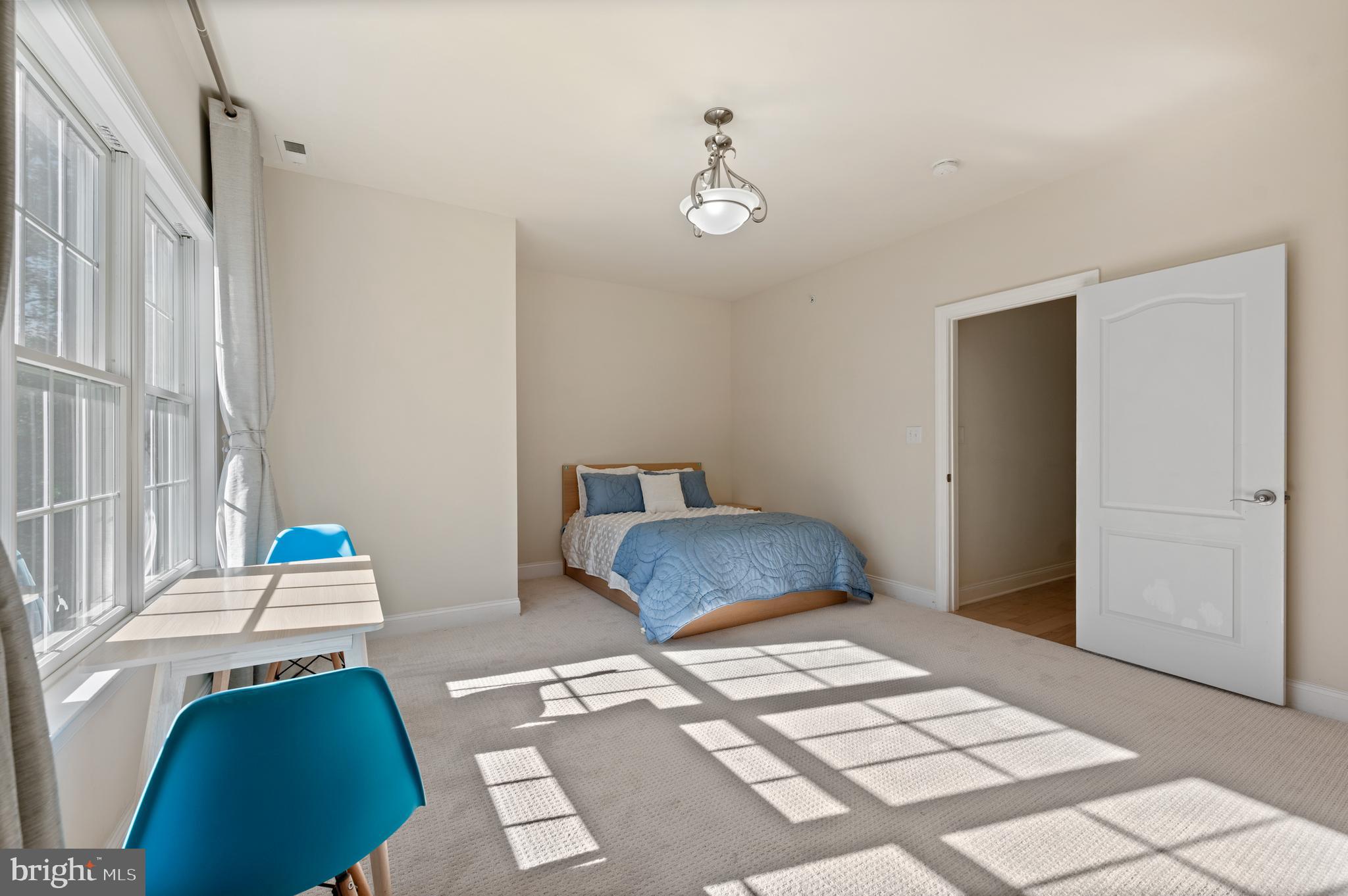 LISETER - Residential