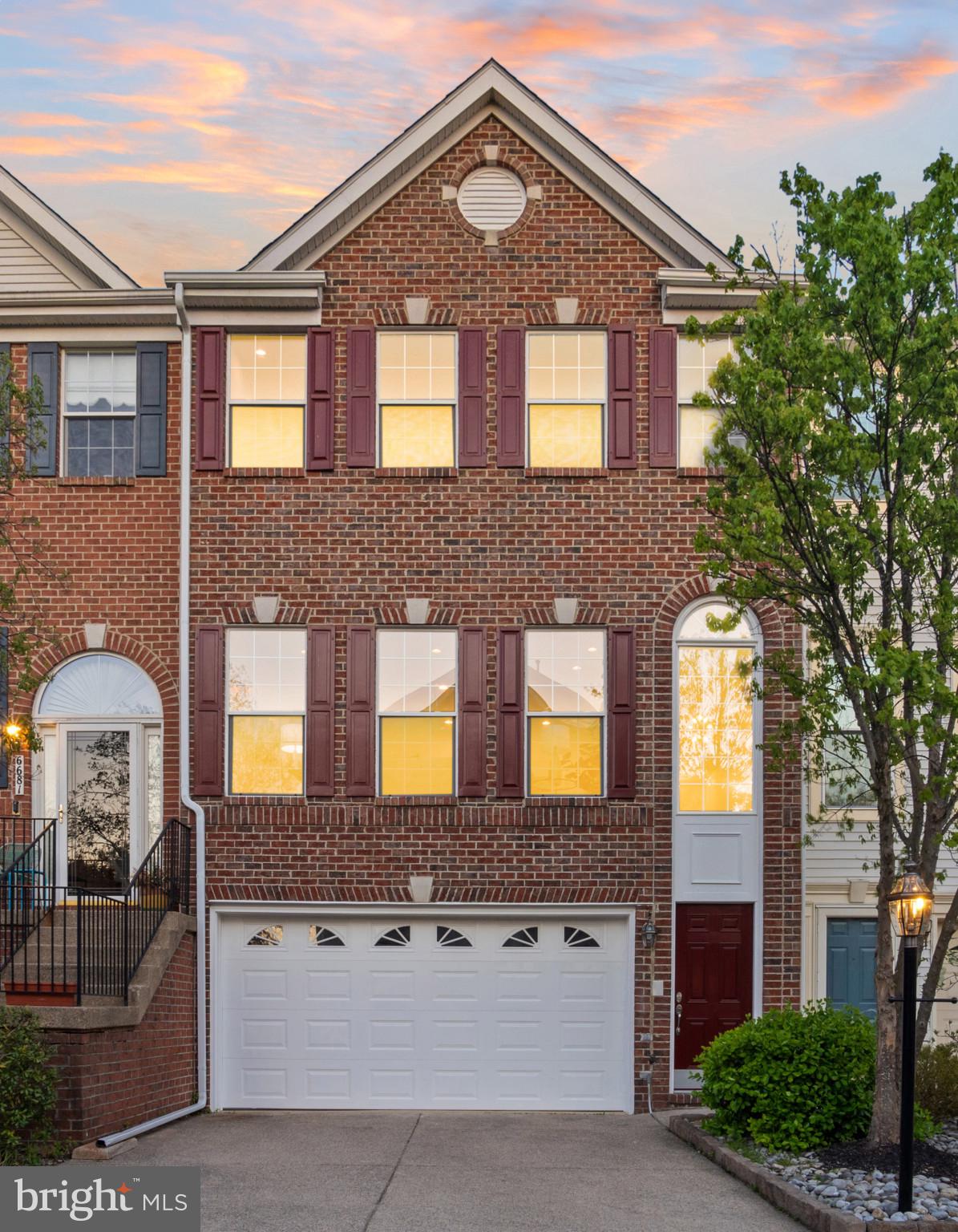 KINGSTOWNE - Residential