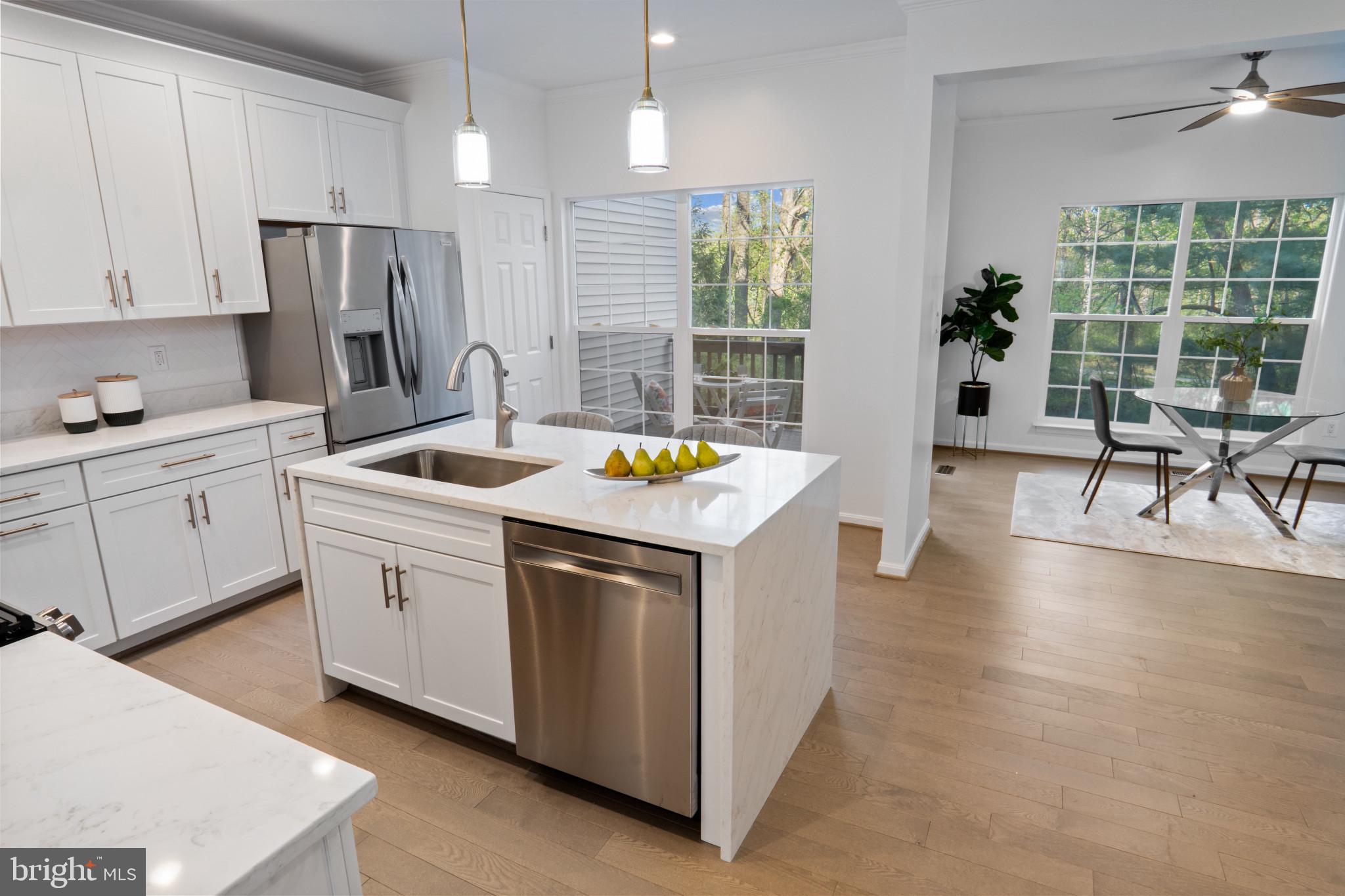 KINGSTOWNE - Residential