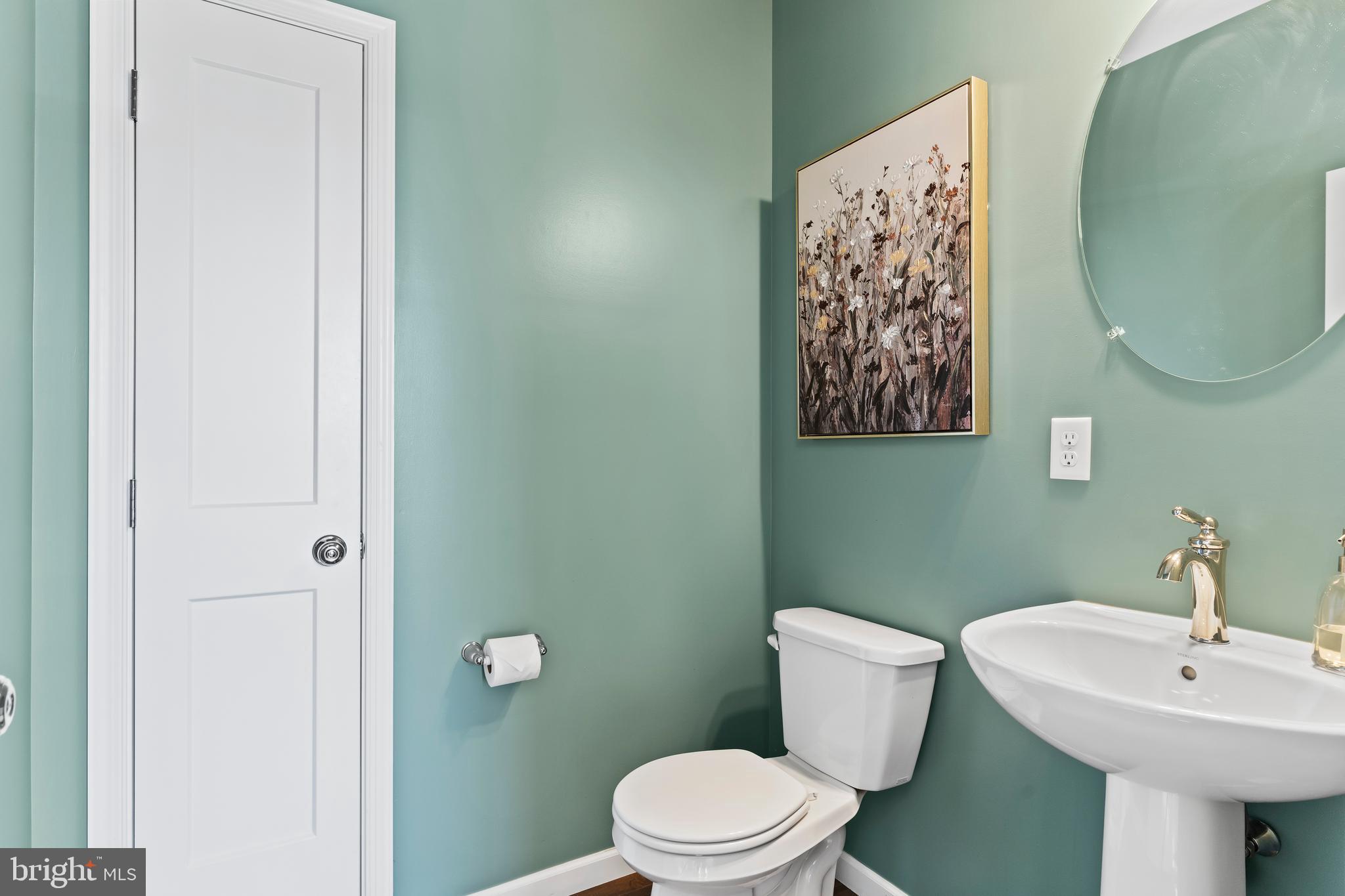 MEADOWBROOK FARMS - Residential