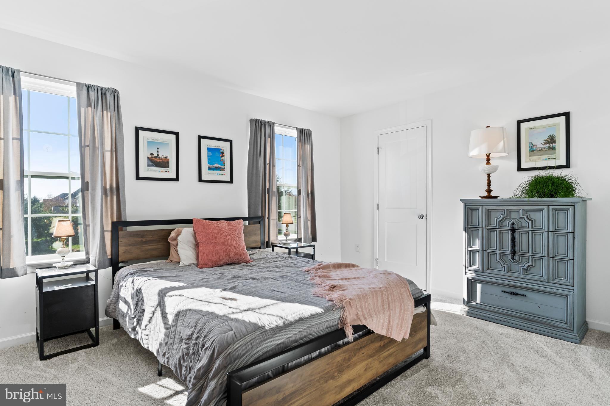 MEADOWBROOK FARMS - Residential