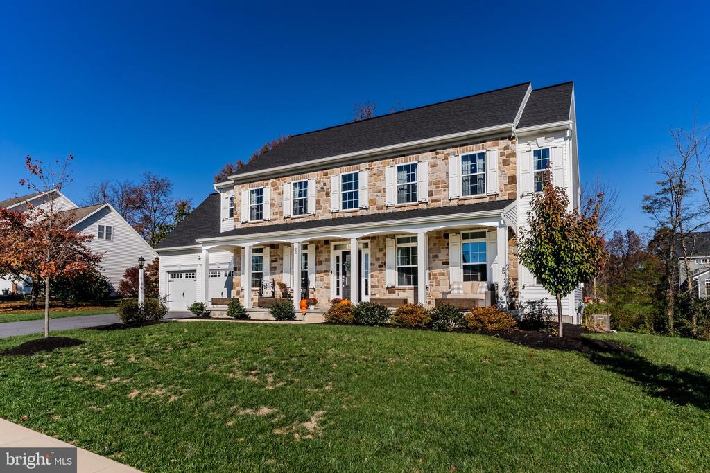 Photo of 20 Country Side Dr, CARLISLE, PA 17013 (MLS # PACB2048096)