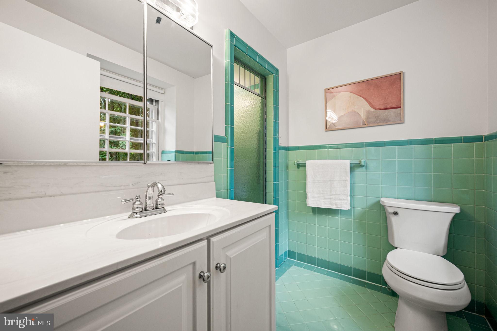 AVONWOOD - Residential