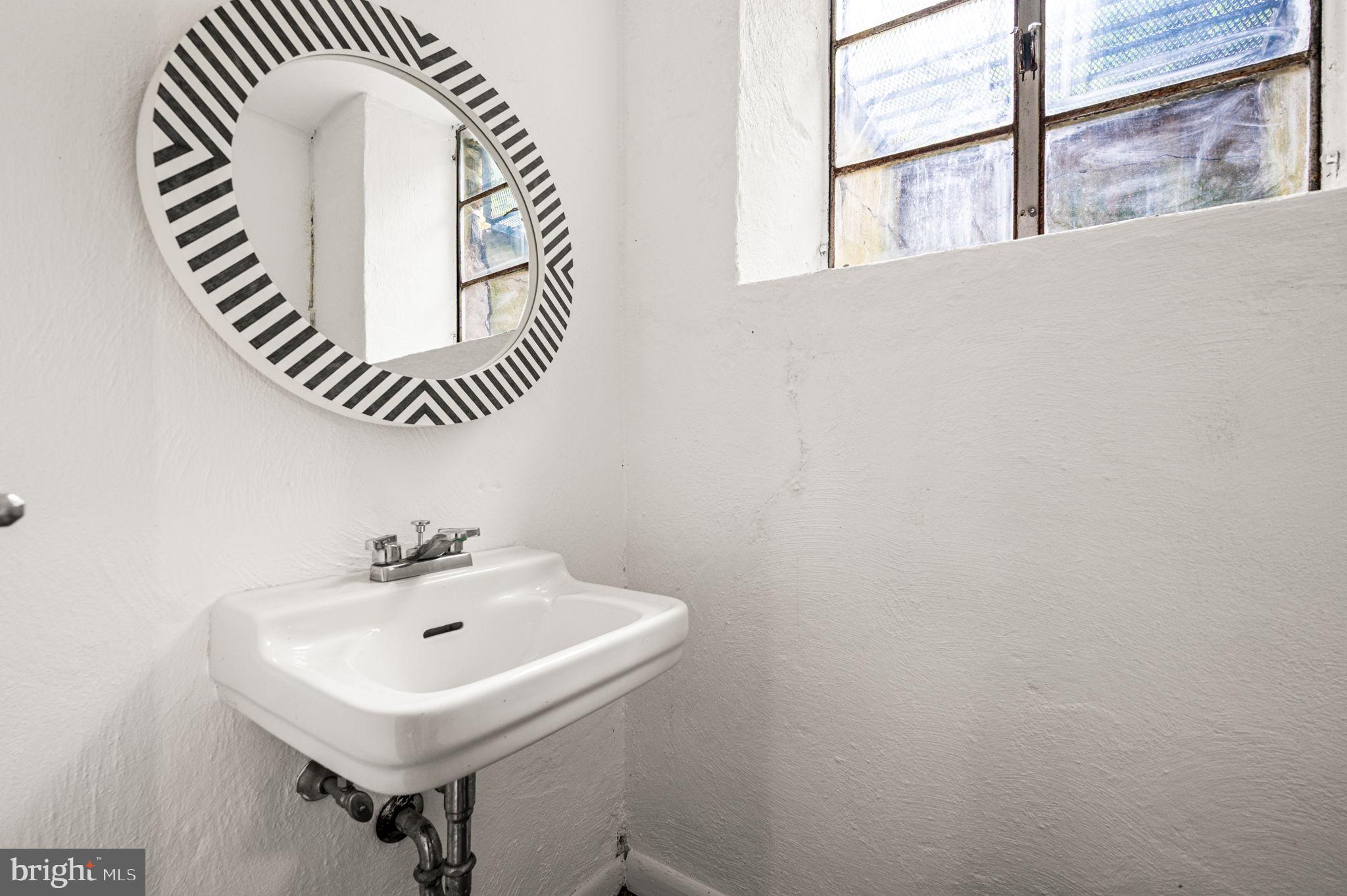 AVONWOOD - Residential