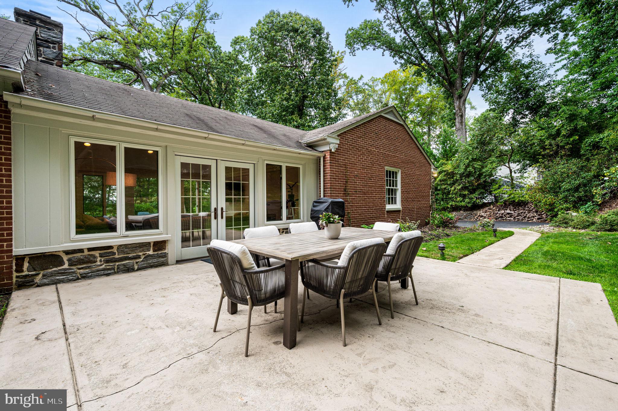 AVONWOOD - Residential