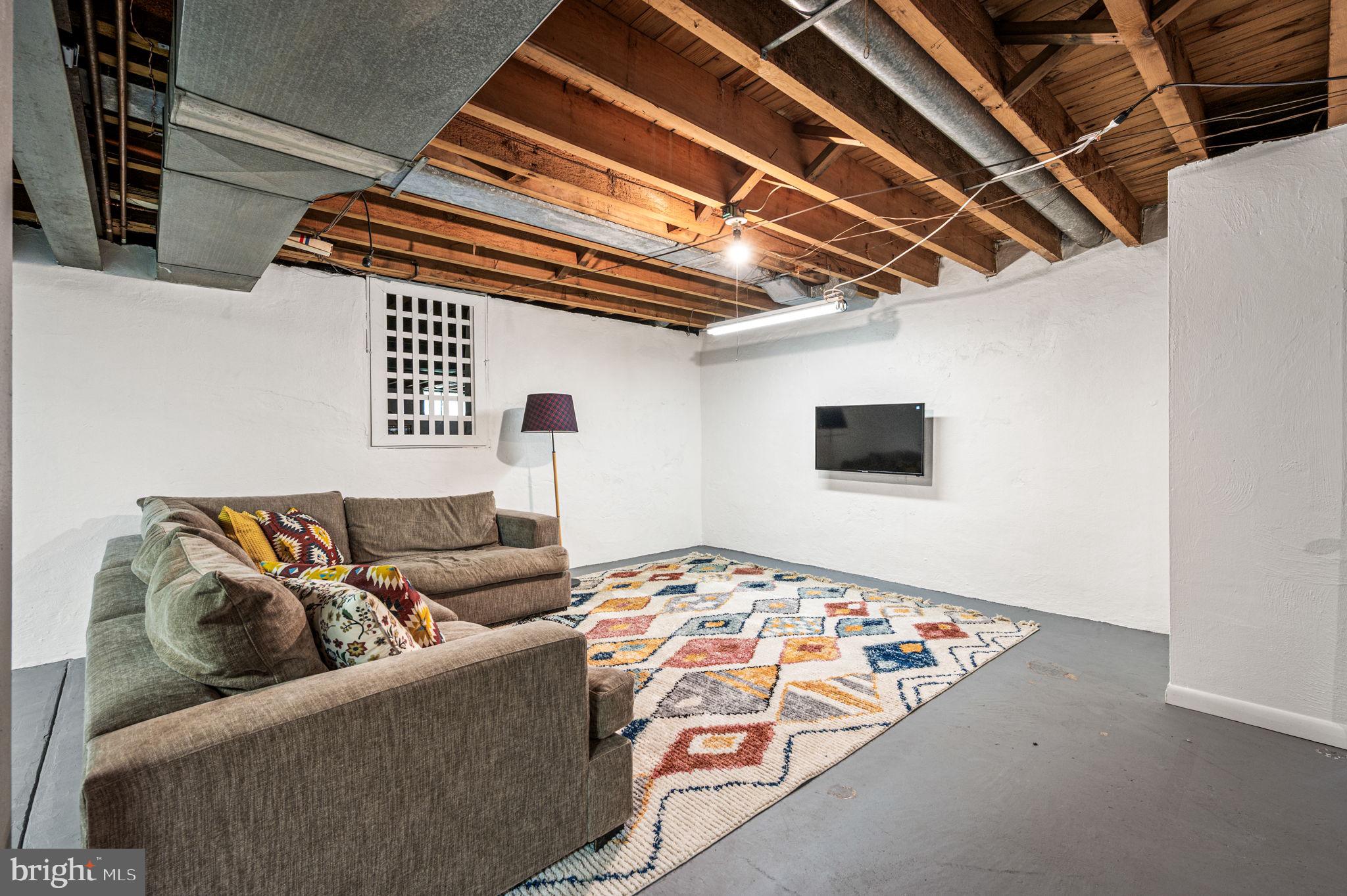 AVONWOOD - Residential