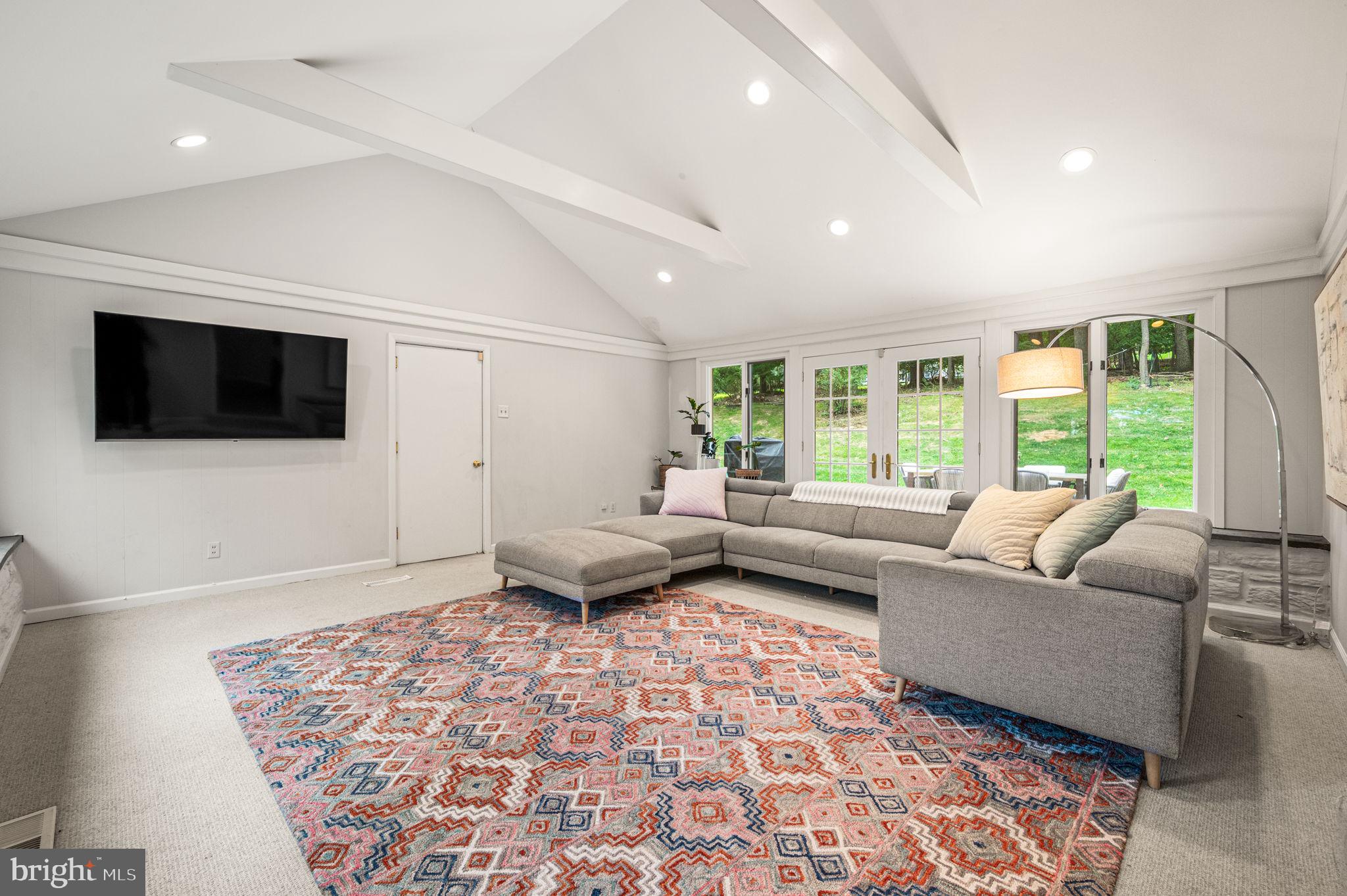 AVONWOOD - Residential