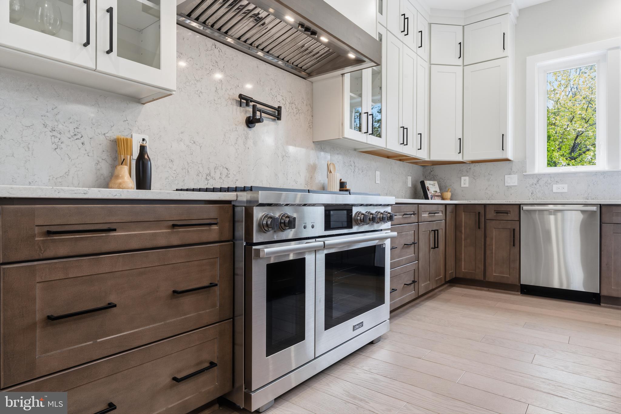 CHESTERBROOK GARDENS - Residential