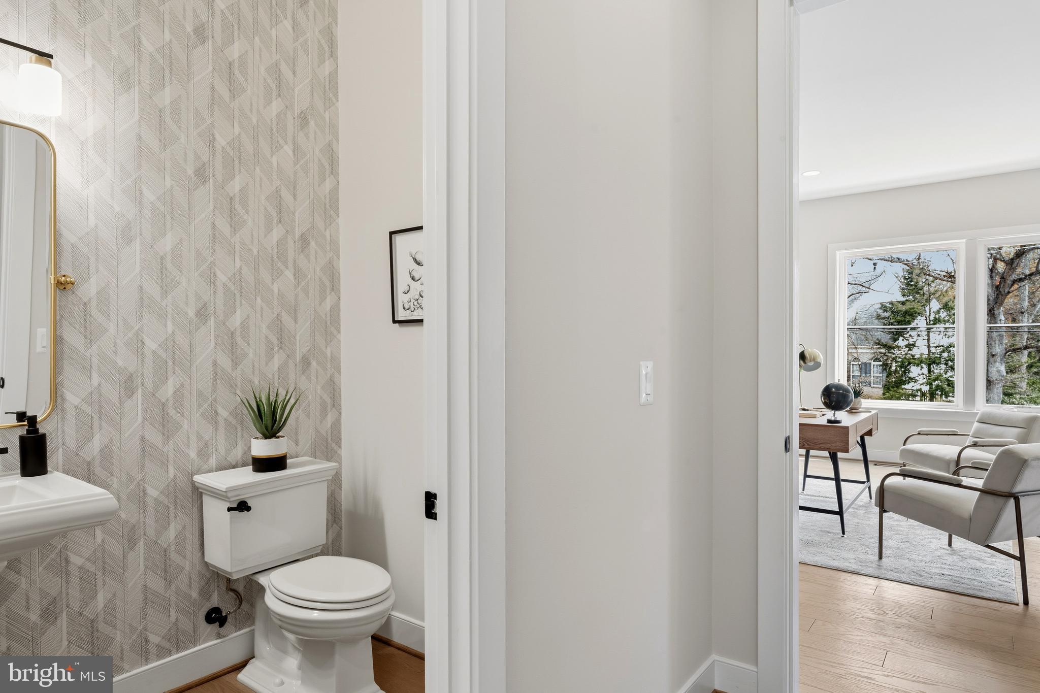 CHESTERBROOK GARDENS - Residential