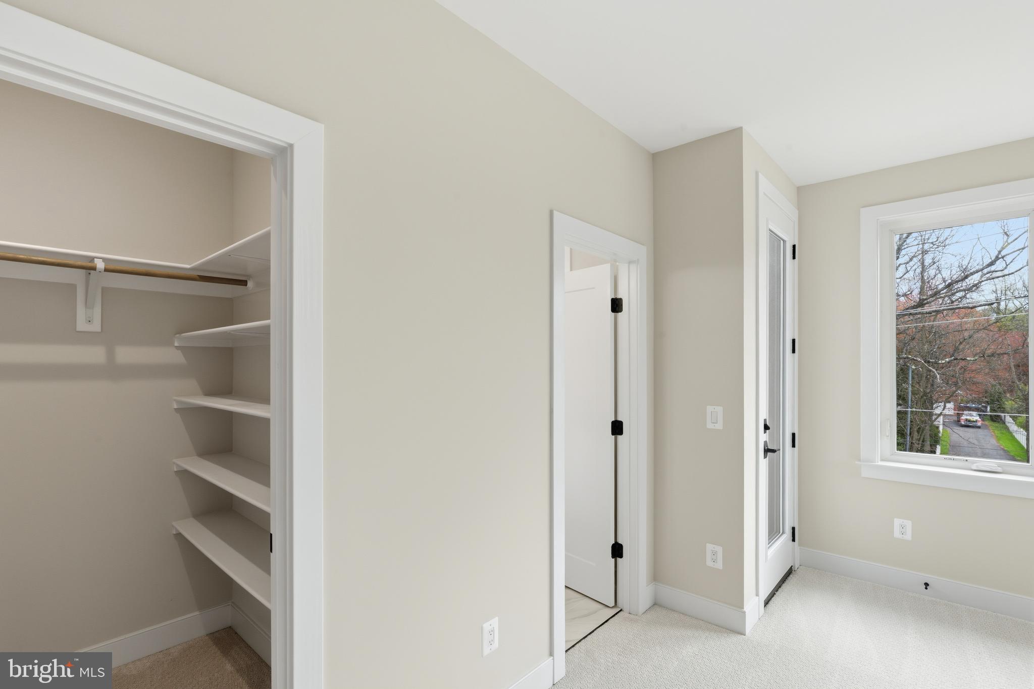 CHESTERBROOK GARDENS - Residential