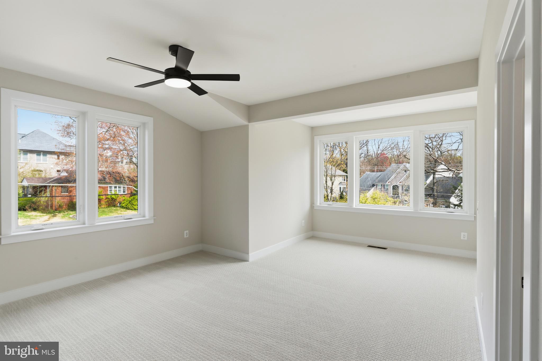 CHESTERBROOK GARDENS - Residential