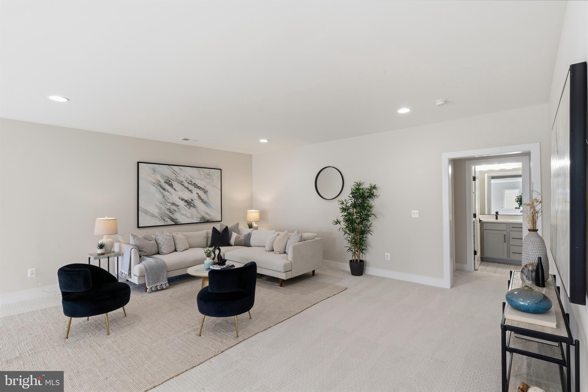 CHESTERBROOK GARDENS - Residential