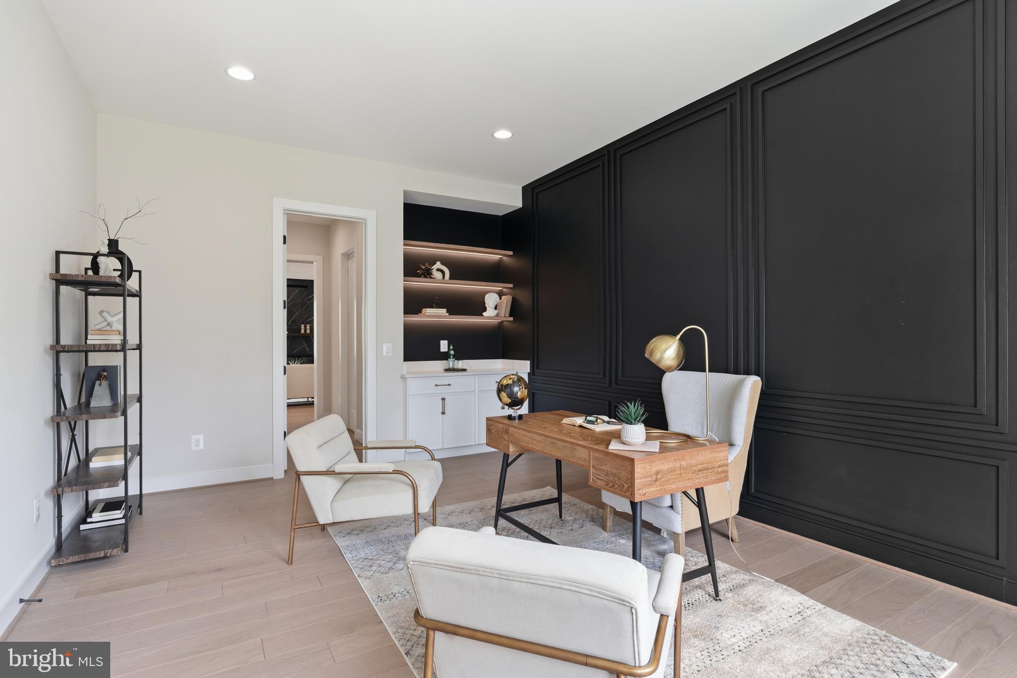 CHESTERBROOK GARDENS - Residential