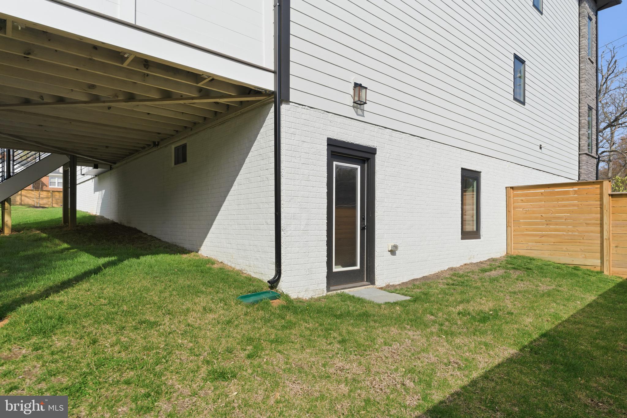 CHESTERBROOK GARDENS - Residential