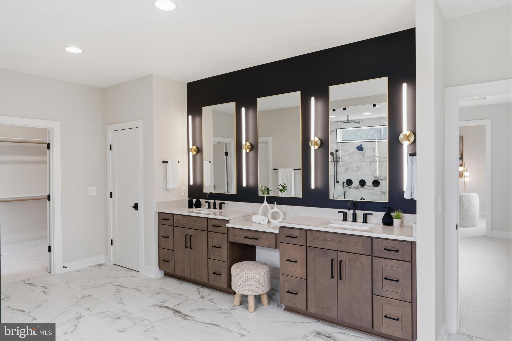 CHESTERBROOK GARDENS - Residential