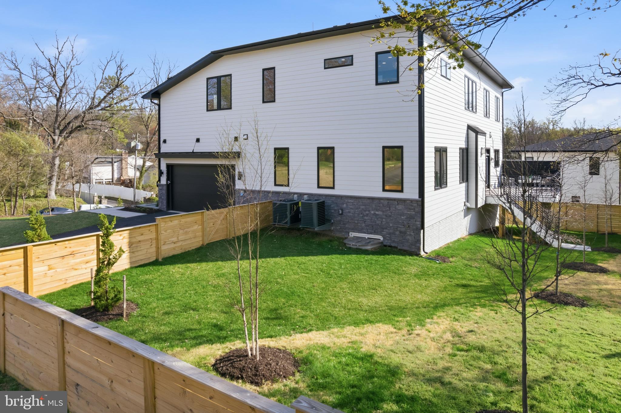 CHESTERBROOK GARDENS - Residential