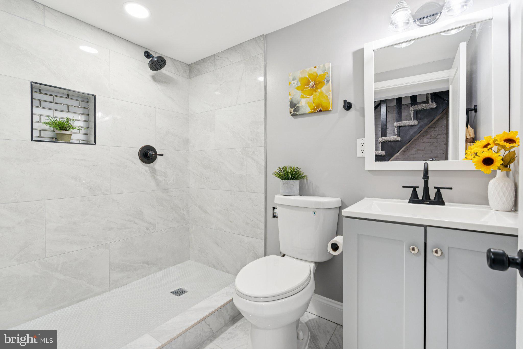 HIGHLANDTOWN - Residential