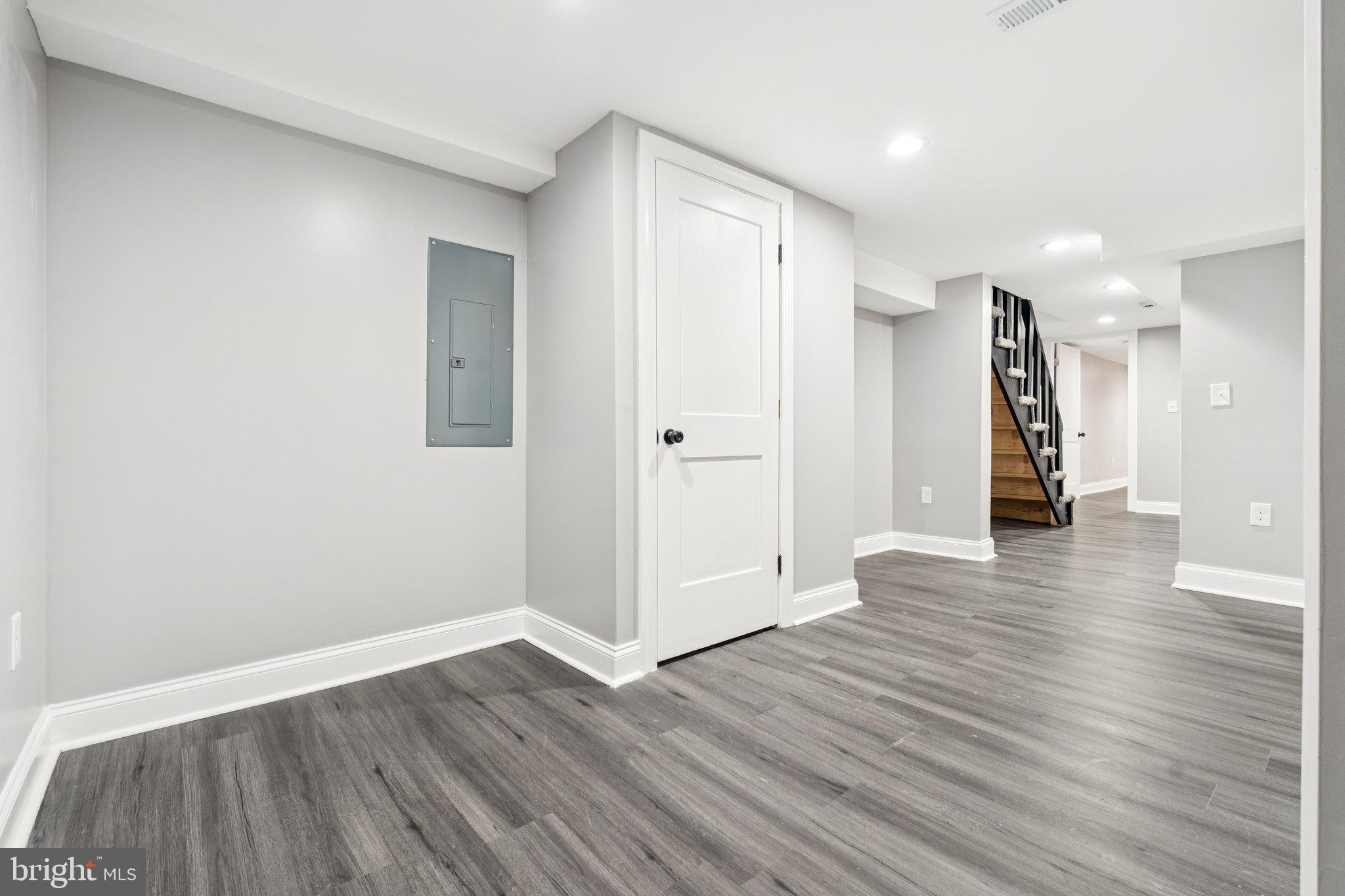 HIGHLANDTOWN - Residential